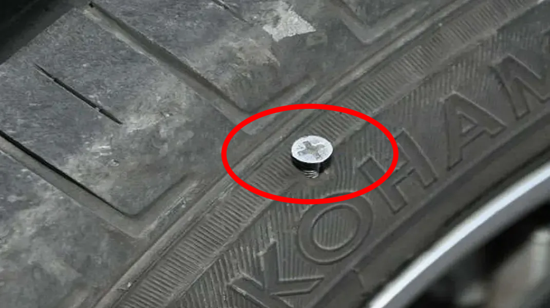 開車前繞車一周_雪天行車安全注意事項_出行提示